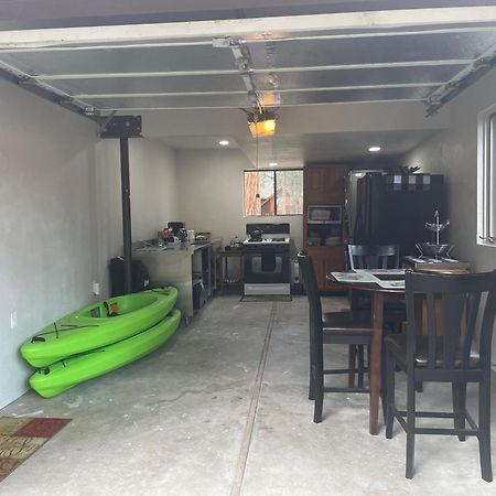 Cheerful 2-Bedroom Cottage Near Eagle Lake 苏珊维尔 外观 照片