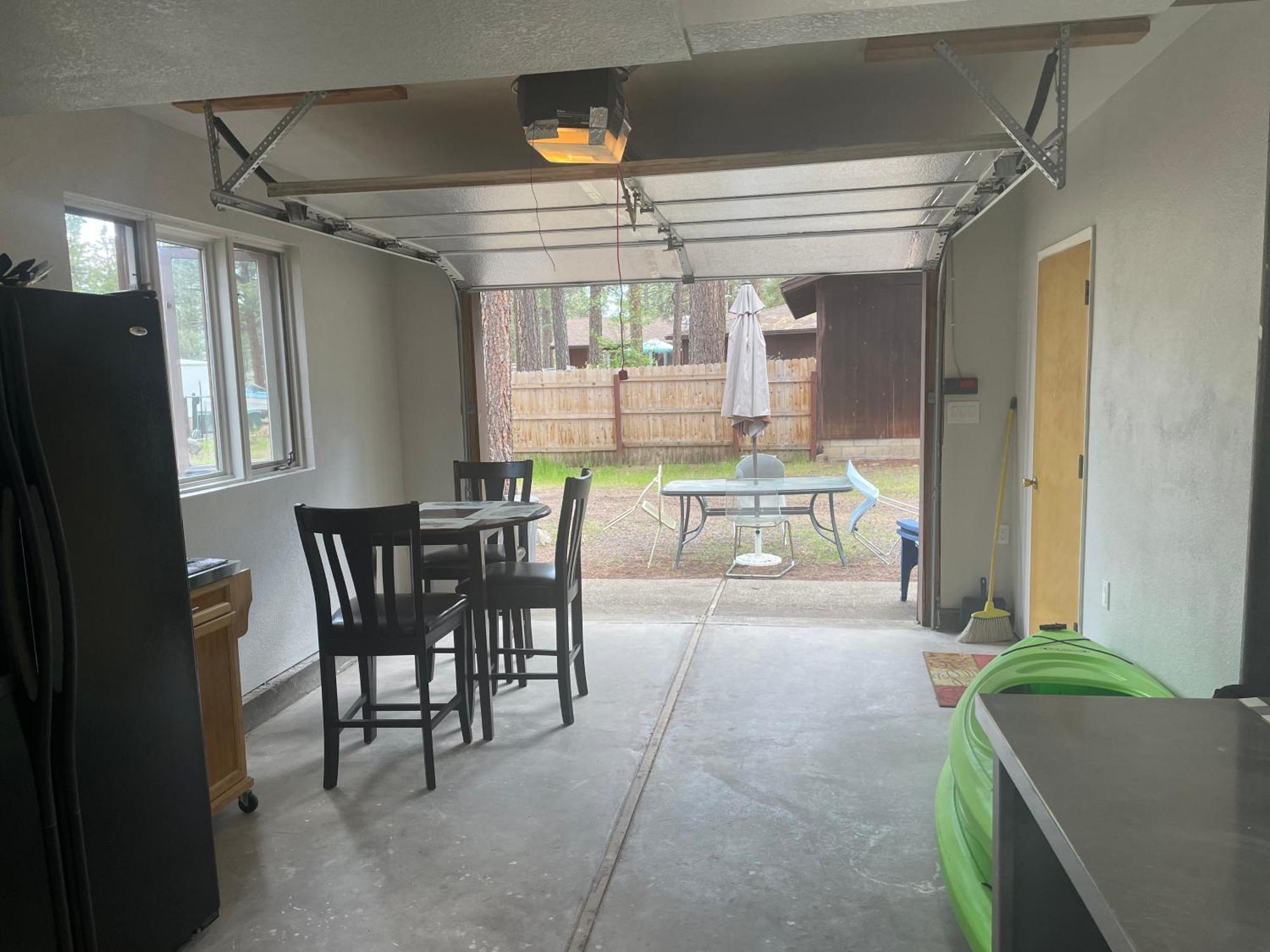 Cheerful 2-Bedroom Cottage Near Eagle Lake 苏珊维尔 外观 照片